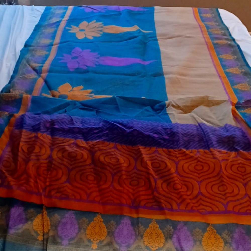 Saree